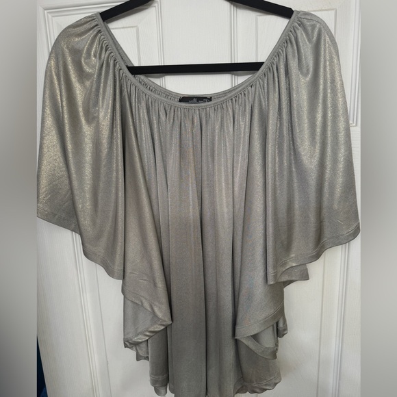 Silver shimmer lame’ top - Picture 1 of 4